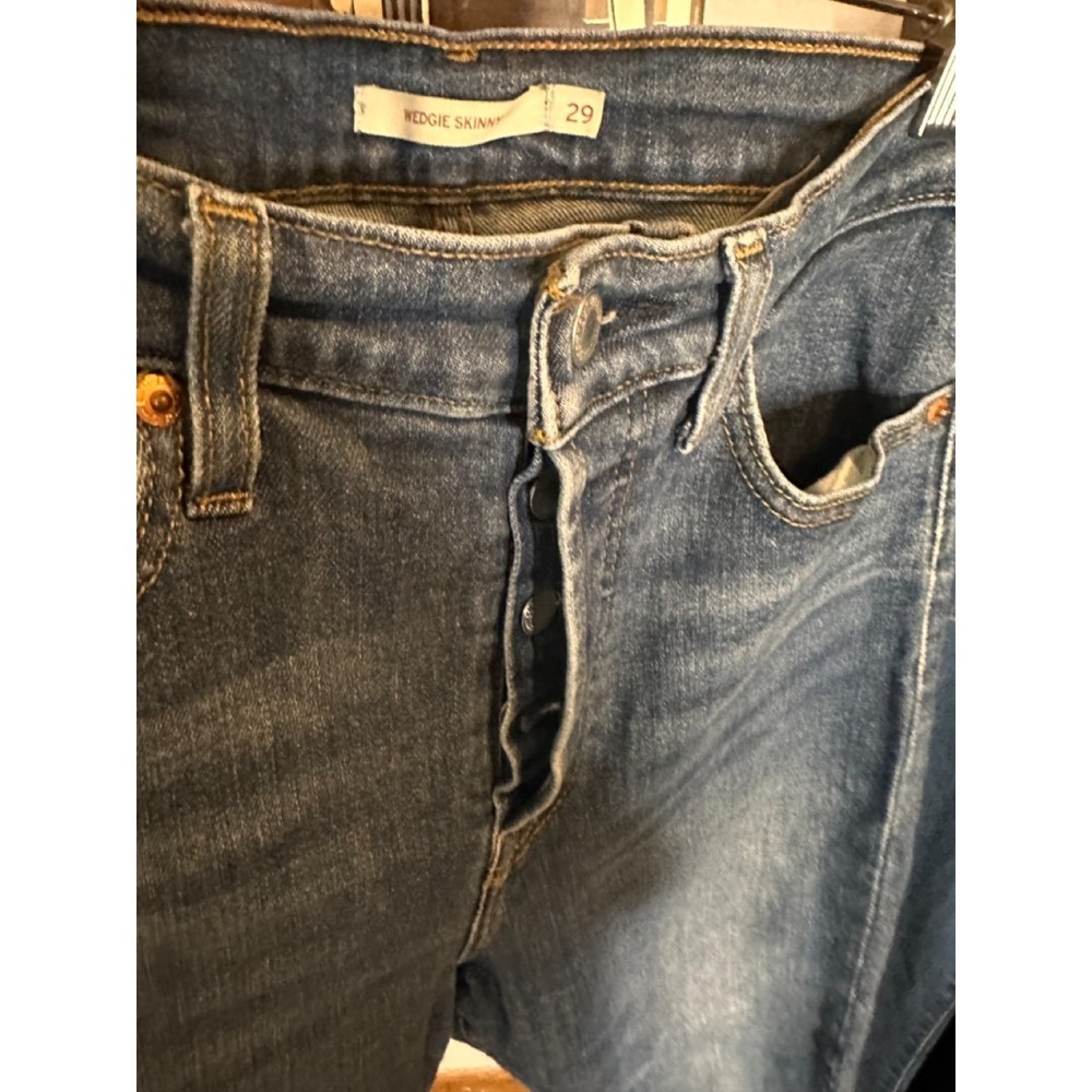 Wedgie Skinny Jean Medium Wash - Picture 2 of 7
